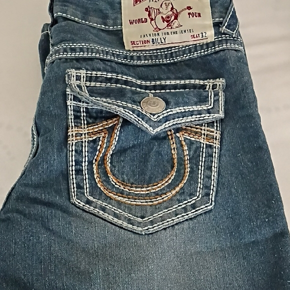 True Religion Women's Denim Jeans with Contrast Stitching - Picture 1 of 4